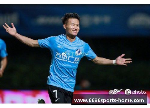 足球之星：28位球员的辉煌征程